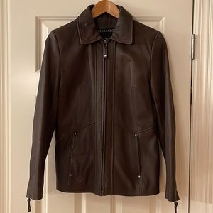 Bernardo women’s leather jacket - gently used condition dark brown leather Sz S